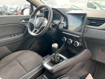 Car image 10