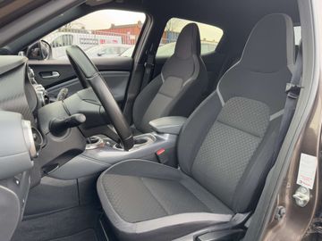 Car image 31