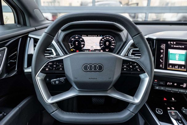 Audi Q4 45 quattro e-tron Advanced 82 kWh 210 kW image number 21