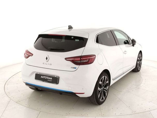 Renault Clio 1.6 E-Tech Hybrid 103 kW image number 2