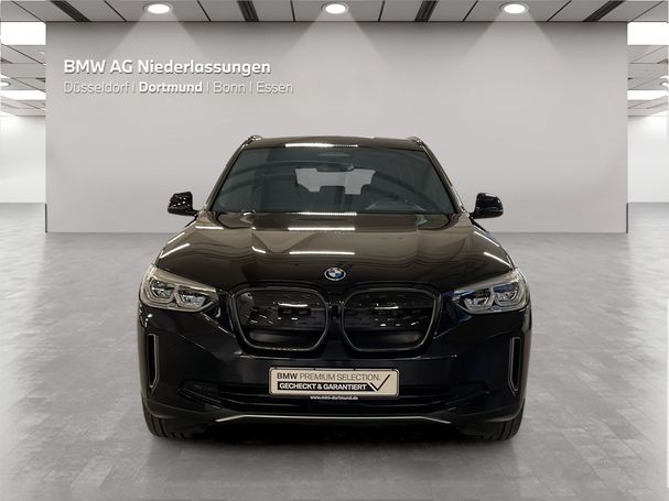 BMW iX3 210 kW image number 2