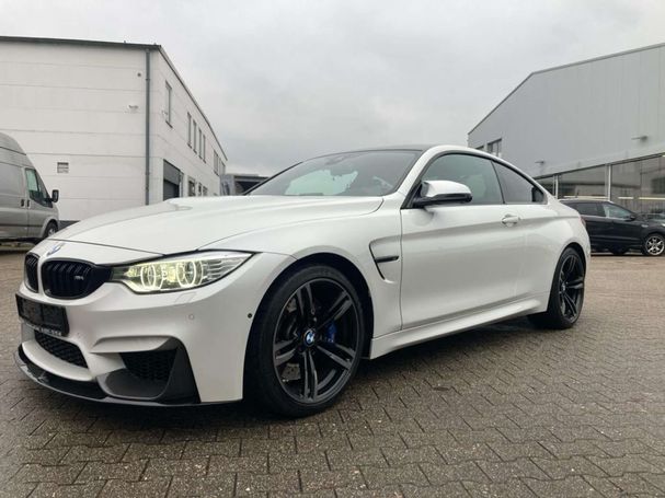 BMW M4 317 kW image number 1