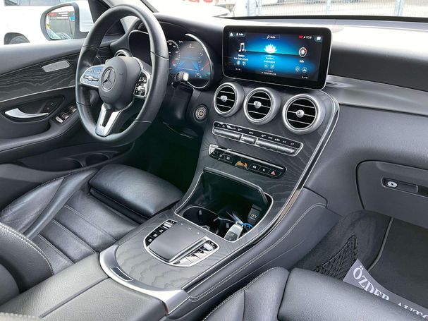 Mercedes-Benz GLC 300 190 kW image number 11