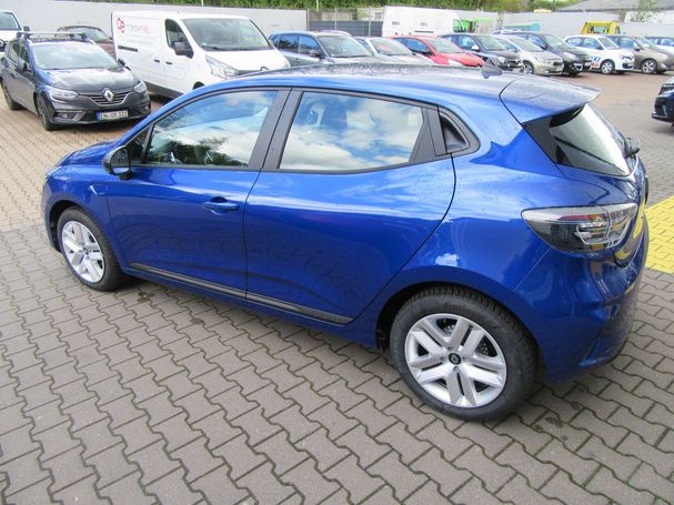 Renault Clio TCe 90 66 kW image number 6