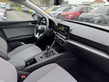 Car image 31