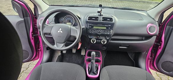 Car image 22