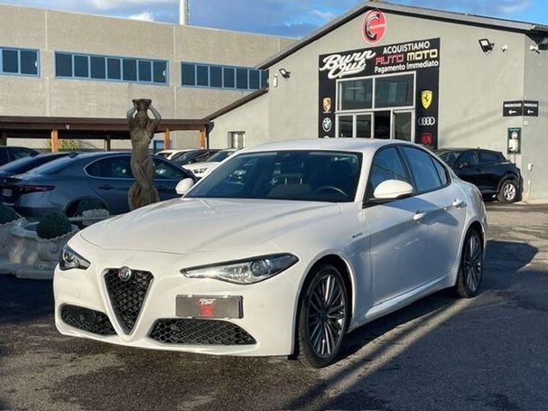 Alfa Romeo Giulia 2.2 Diesel AT8 Super 118 kW image number 1