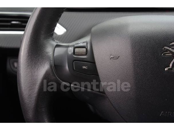 Peugeot 2008 PureTech 82 Active 60 kW image number 19