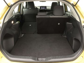 Car image 36