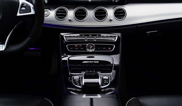 Mercedes-Benz E 63 AMG S 4Matic 450 kW image number 28