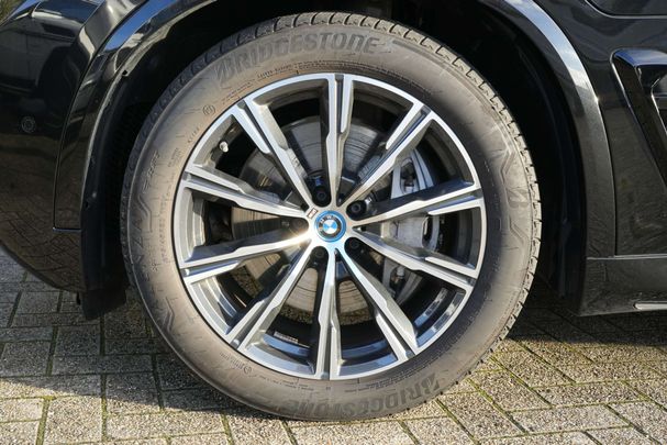 BMW X5 50e xDrive 360 kW image number 16