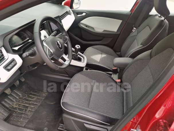 Renault Clio TCe 90 Intens 66 kW image number 29