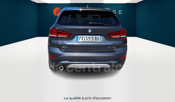 BMW X1 sDrive18i xLine 103 kW image number 4