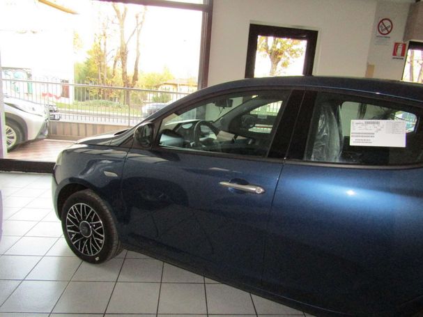 Lancia Ypsilon 51 kW image number 5