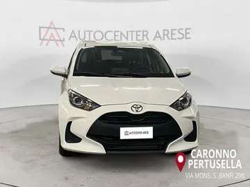 Car image 3