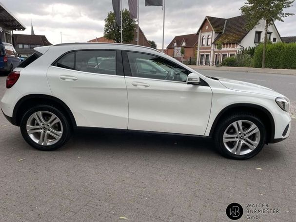 Mercedes-Benz GLA 180 90 kW image number 15