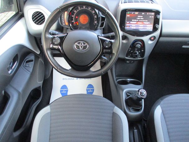 Toyota Aygo 53 kW image number 9