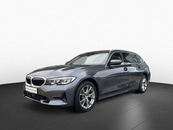 BMW 320i Touring Sport Line 135 kW image number 1