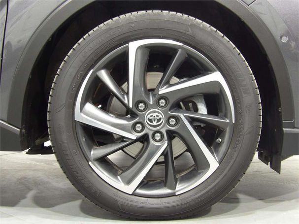 Toyota C-HR 135 kW image number 16