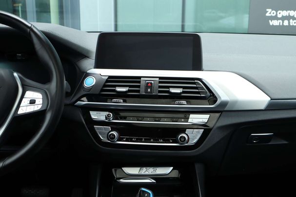 BMW iX3 80 kWh 210 kW image number 19