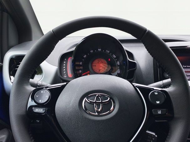 Toyota Aygo 53 kW image number 11