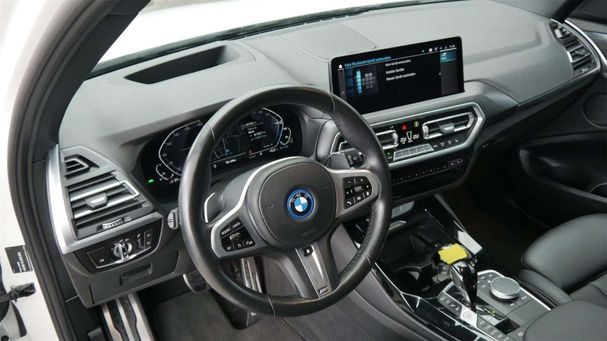 BMW X3 xDrive30e 215 kW image number 14