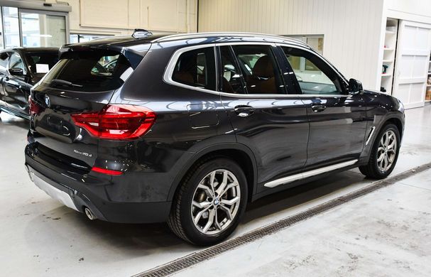 BMW X3 xDrive 120 kW image number 3