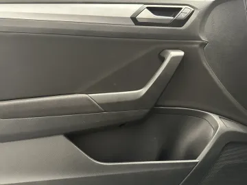 Car image 50