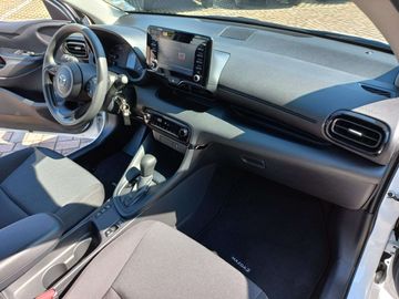 Car image 10