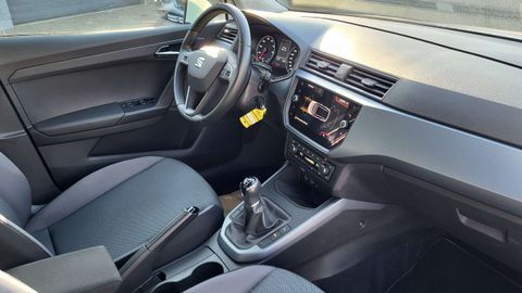 Car image 20