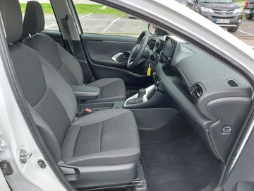 Car image 15