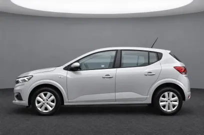 Car image 3