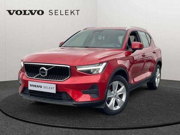 Volvo XC40 B3 Core 120 kW image number 1