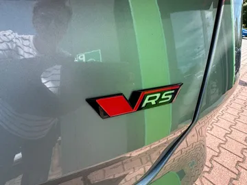 Car image 33