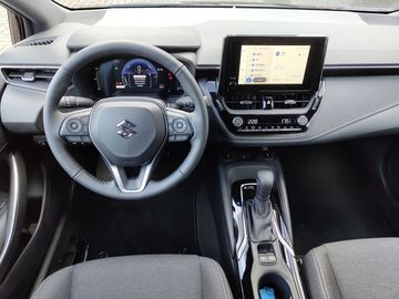 Car image 11