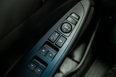 Car image 31