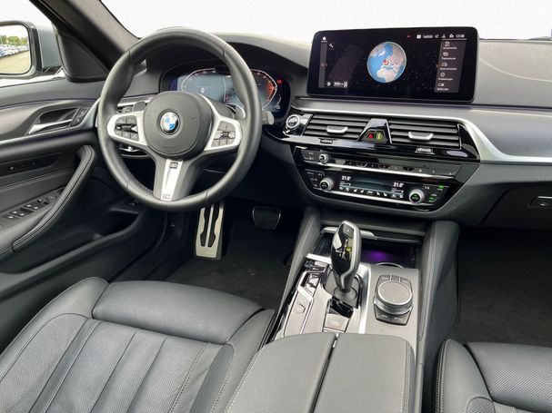 BMW 520d Touring 140 kW image number 11