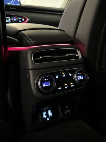 Genesis GV70 224 kW image number 23