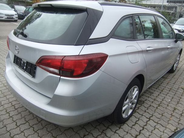 Opel Astra Sports Tourer 1.6 CDTi 81 kW image number 3