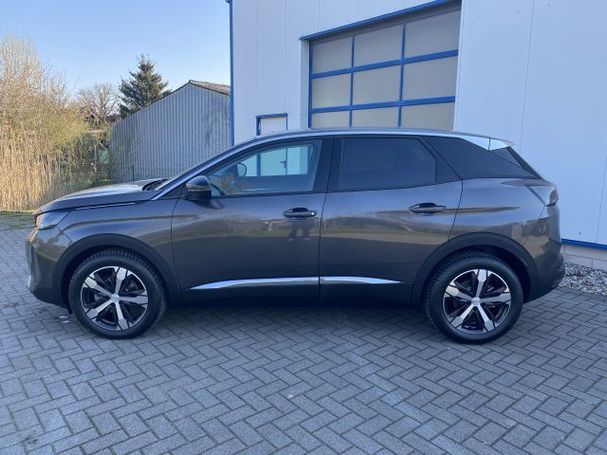 Peugeot 3008 PureTech 130 GPF Allure 96 kW image number 3