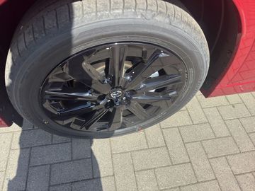 Car image 18