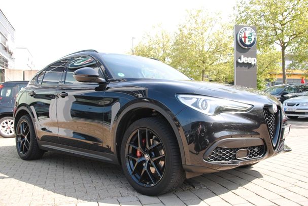 Alfa Romeo Stelvio 2.0 B-Tech 147 kW image number 2