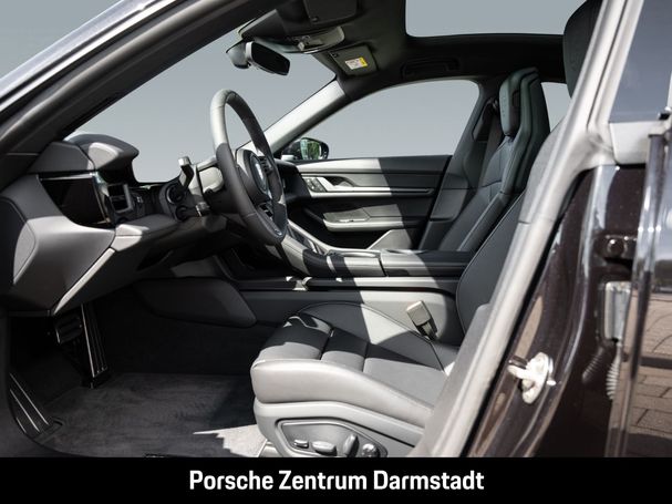 Porsche Taycan 320 kW image number 4