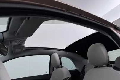 Car image 50