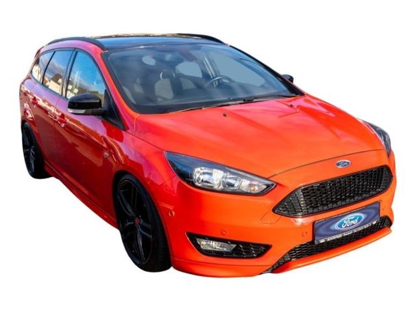 Ford Focus 1.0 92 kW image number 2