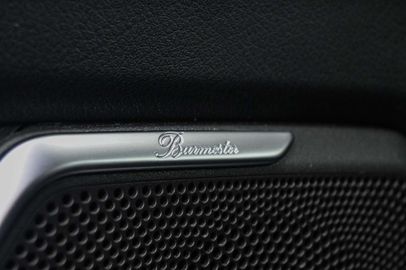 Car image 38