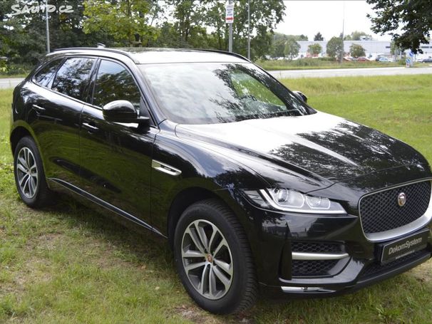 Jaguar F-Pace 30t AWD 221 kW image number 2