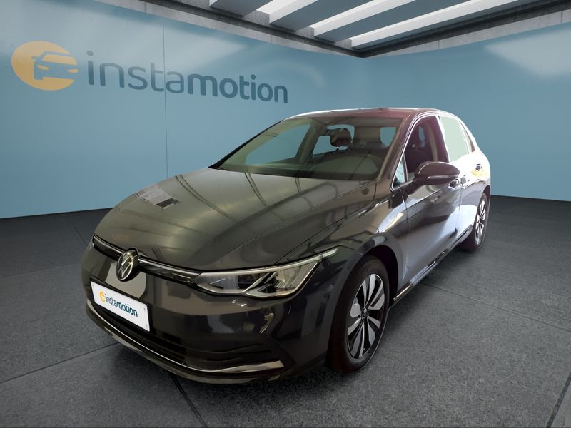 Volkswagen Golf 8 1.0