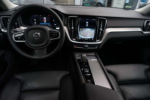 Volvo S60 Plus 120 kW image number 11