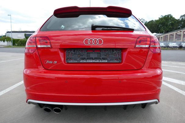 Audi RS3 2.5 TFSI quattro S tronic Sportback 250 kW image number 6